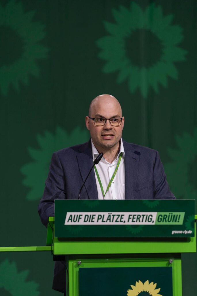 Thomas Hildner am Rednerpult 